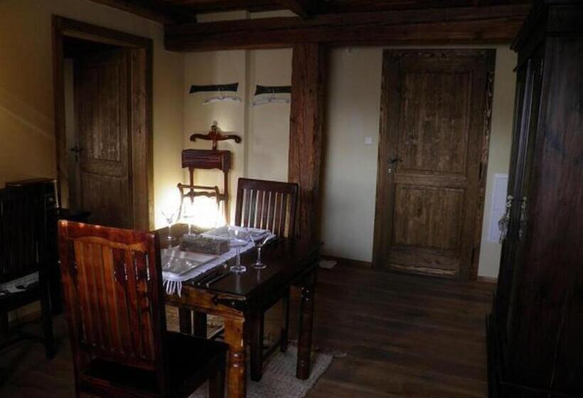 Люкс Повышенной Комфортности, Dvůr Olšiny  Hotel And Horse Riding