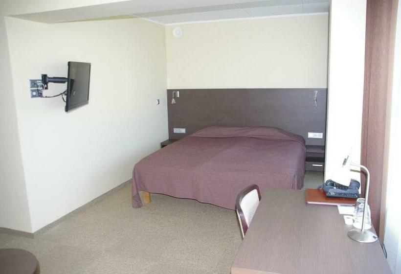 Habitación Estándar, Tehvandi Hotell