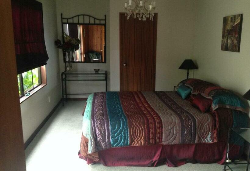 스탠다드 룸, Chartre Manor B&b