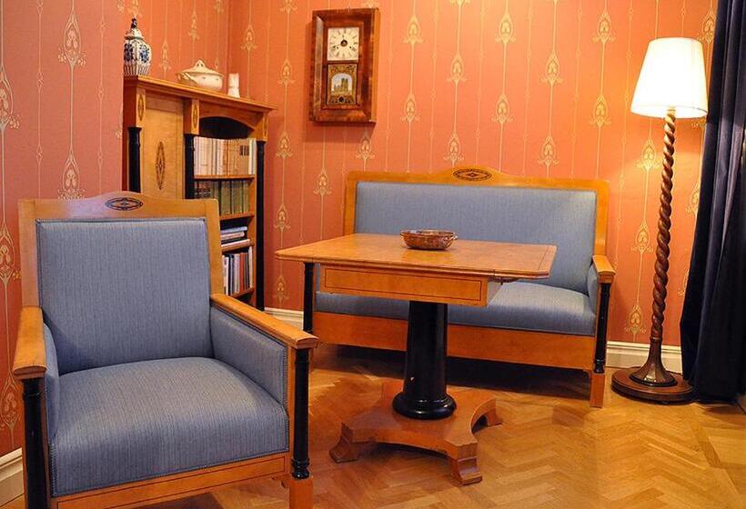 Superior Kamer, Laholms Stadshotell