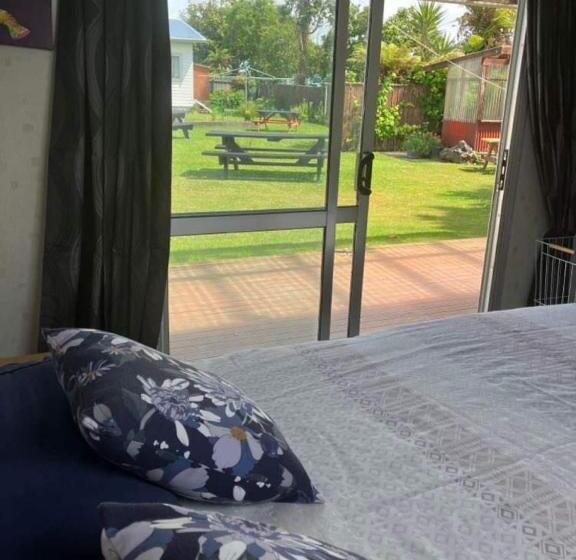 اتاق خانوادگی, Tripinn Motel & Share Accommodation