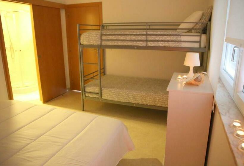 패밀리 룸, Zambeachouse   Hostel Paradise