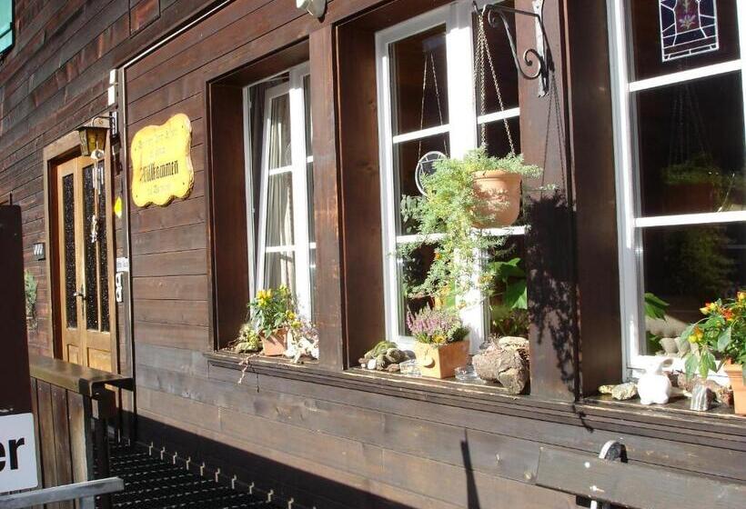 Номер Стандарт Трехместный, Lehmann's Herberge Hostel