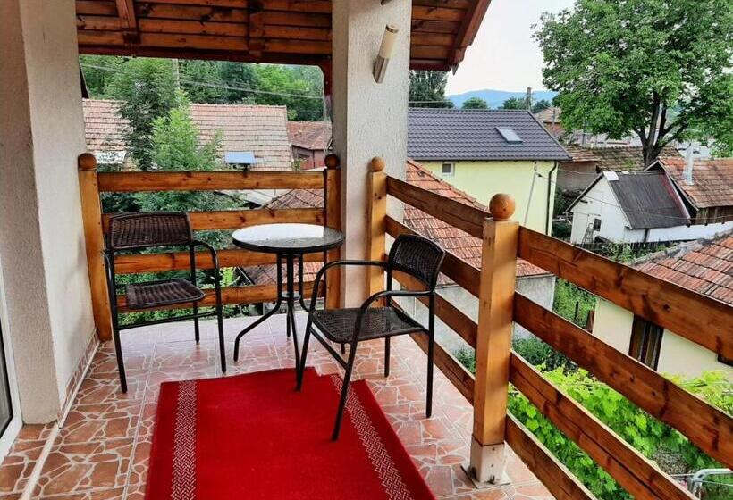 اتاق استاندارد, Casa Iris Slanic