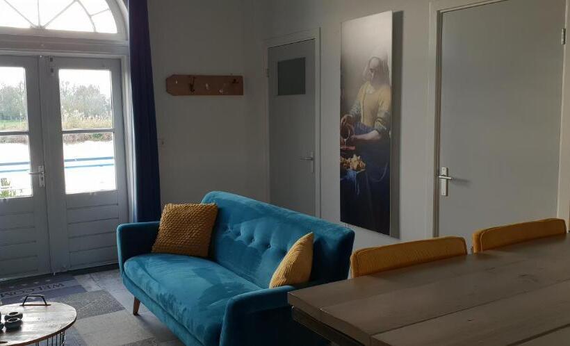 خانه 2 خوابه, B&b Rechthuis Van Zouteveen
