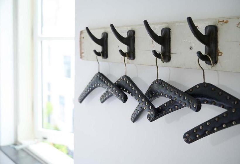 디럭스 룸, Hello I M Local   Boutique Hostel
