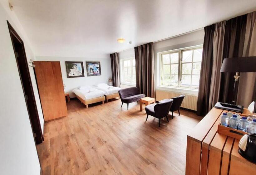 Семейный Номер, Strandhotel Dennenbos
