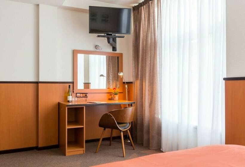 Номер Стандарт, Stadshotel Heerlen