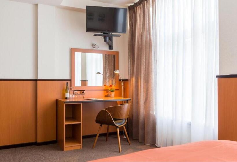 Номер Стандарт, Stadshotel Heerlen