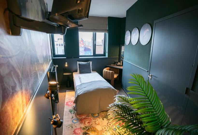 标准单人间, Stadshotel Heerlen