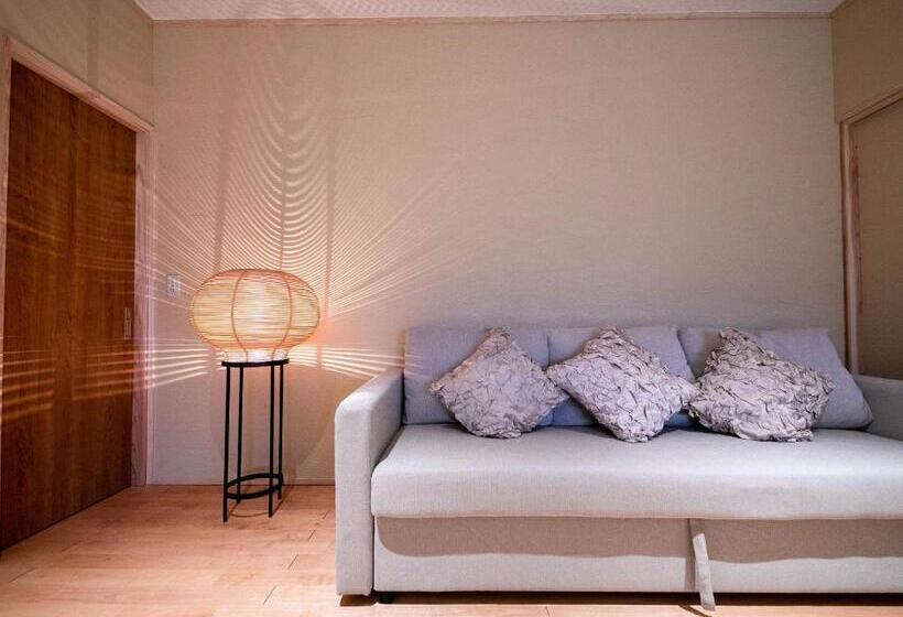 غرفة قياسية, Asotsuruya