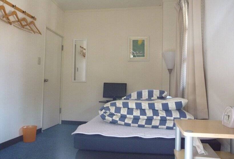 标准三人间, K S House Hakuba Alps   Travelers Hostel