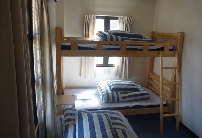 スタンダードトリプルルーム, K S House Hakuba Alps   Travelers Hostel