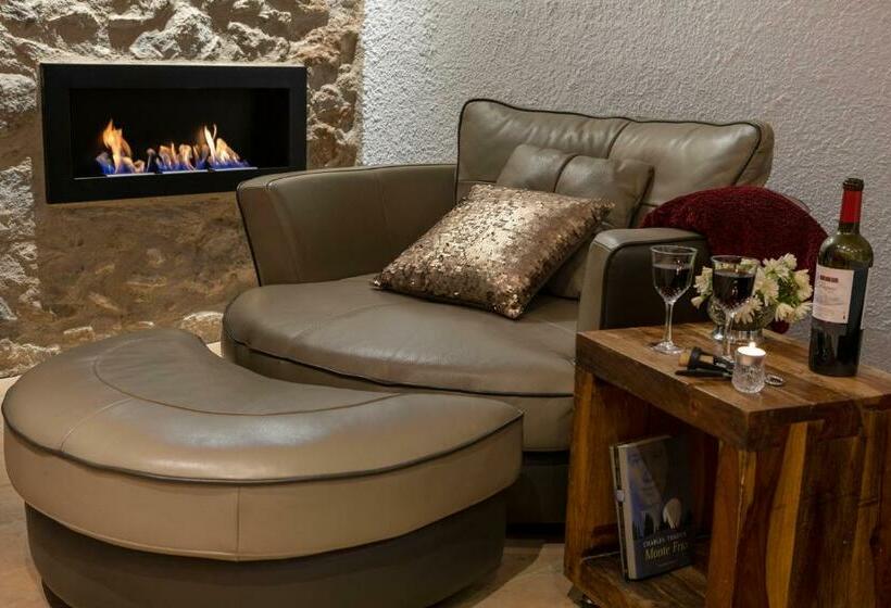 Люкс Повышенной Комфортности, Somnis De L´empordà