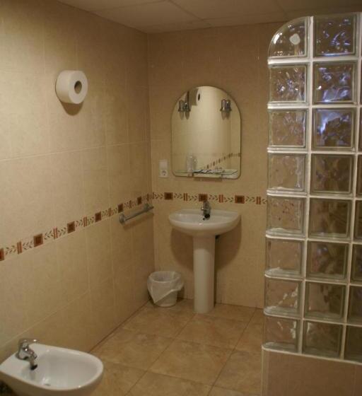 דירת שני חדרים, Sierra Mar