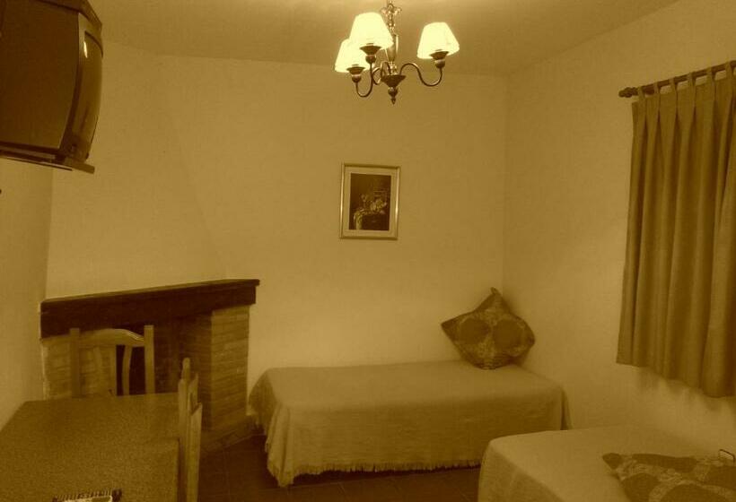 スタンダードバンガロー, Camping Bungalows Cabañas La Vera