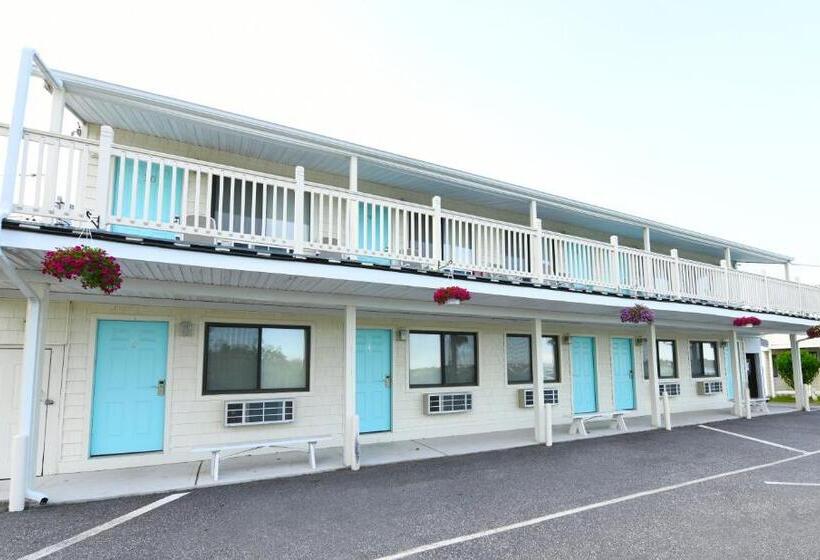 Номер Стандарт с Балконом, Bayview Resort