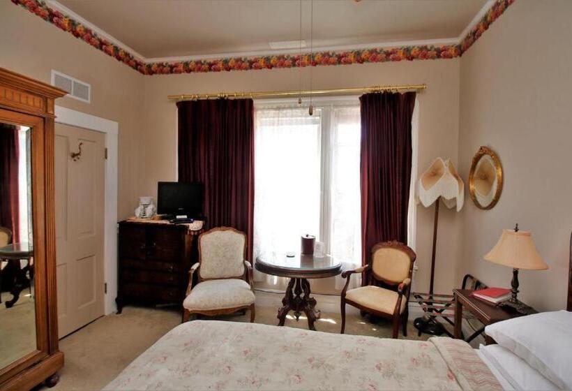 스탠다드 자쿠지 룸, Bradford Place Inn & Gardens