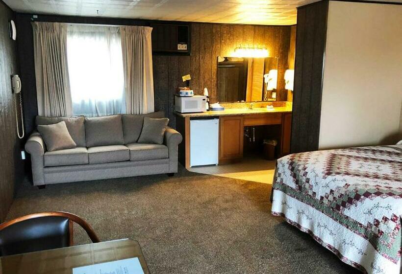 Mini Suite, Bristlecone Motel