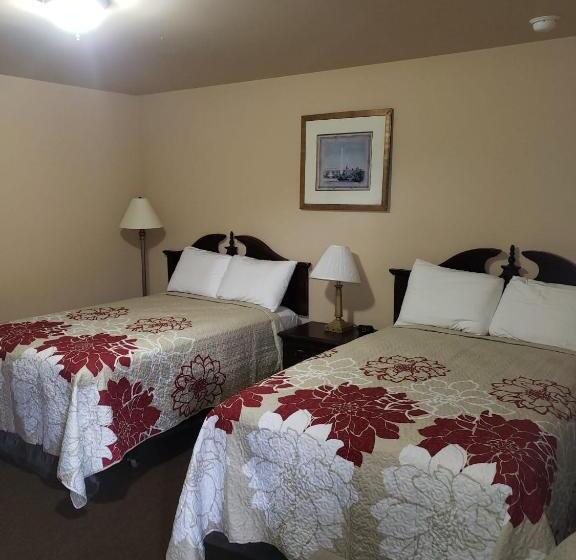 Номер Стандарт 2 Двуспальные Кровати, Clarysville Motel