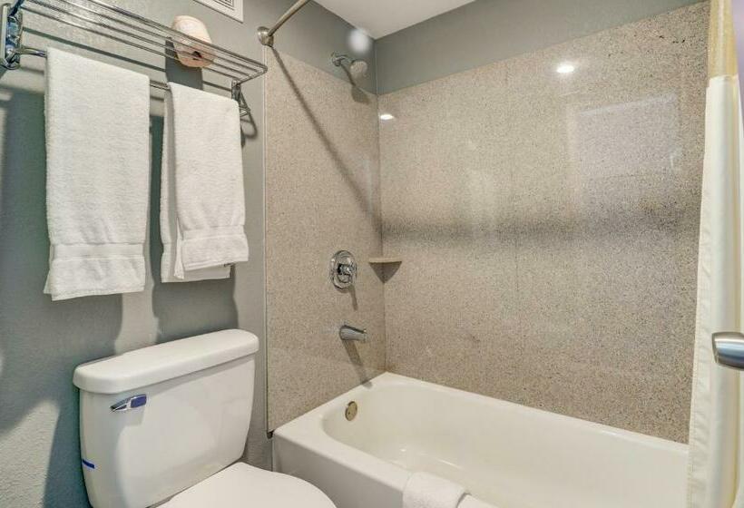 Стандартный Номер Кровать Кинг, Budget Inn Top Of Ellijay