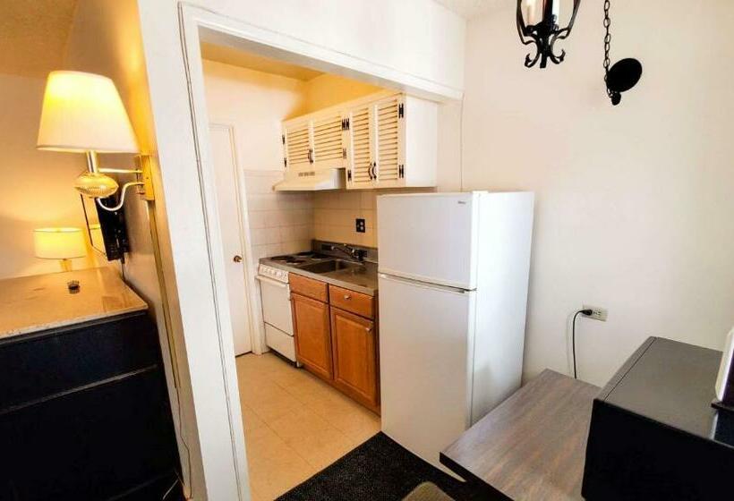 Люкс, Magnuson Hotel Sierra Vista