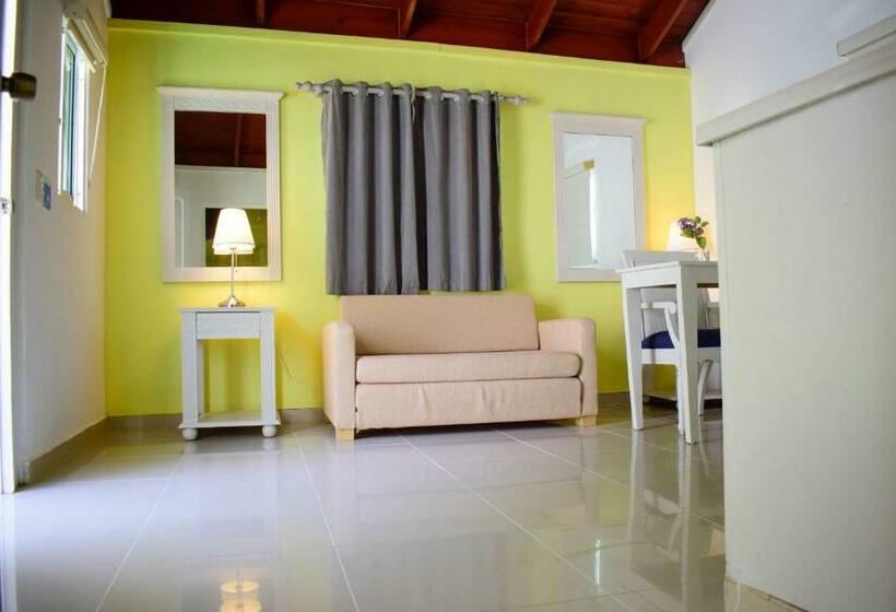 اتاق استاندارد, Green Coast Beach