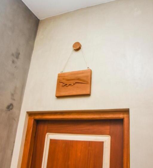Номер Стандарт Вид на Сад, Oshans Home   Guest House   Polhena