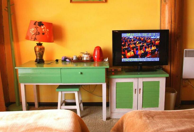 غرفة قياسية ذات إطلالة, Shangri La Lao Shay Youth Hostel