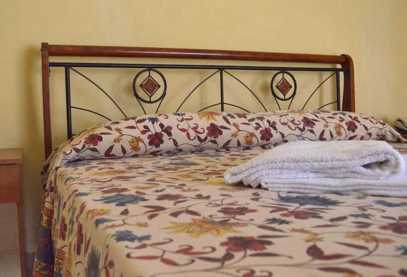 Номер Стандарт Трехместный, B&b Scalea Rooms