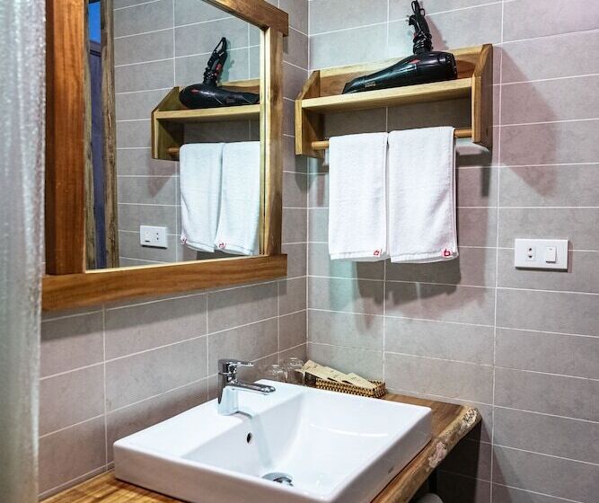اتاق لوکس, 9station Hostel & Bar Phu Quoc
