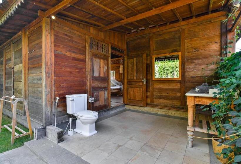 Номер Стандарт, Sumberkima Hill Retreat