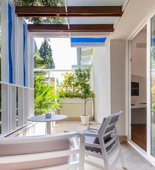 חדר סטנדרט עם מרפסת, Calapetra Resort