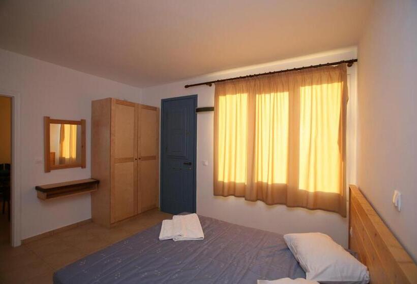 Апартаменты 3 Спальни, St. George Village