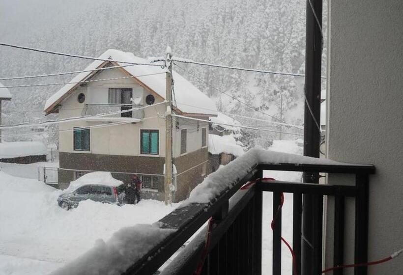 Номер Стандарт, Family Hotel Iskar