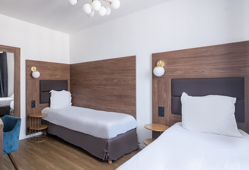 Трехместный Номер Комфорт, The Originals Boutique, Hôtel Le Marignan,le Havre Centre Gare
