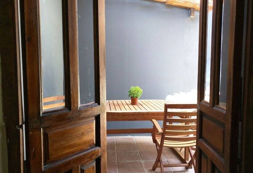 침실 1개 주택, Nwt Paradise Urban Hostel