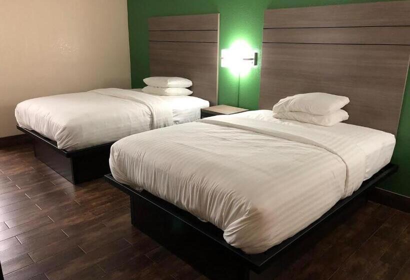 스탠다드 룸 더블 침대 2개, Travelers Inn & Suites