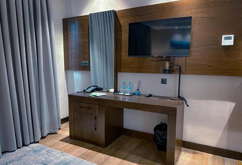 디럭스 룸, Clubhotel 777
