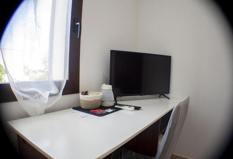اتاق استاندارد چهارنفره با سرویس بهداشتی مشترک, Skurà   Holiday Rooms