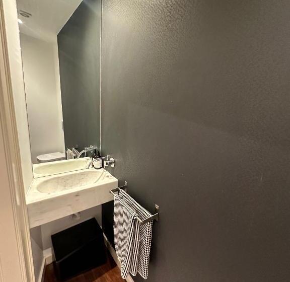 اتاق لوکس با بالکن, Baixa Chiado Luxury Bedrooms