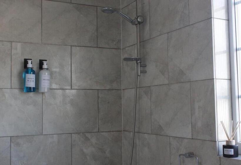 Номер Deluxe, Elegant Room In St Albans