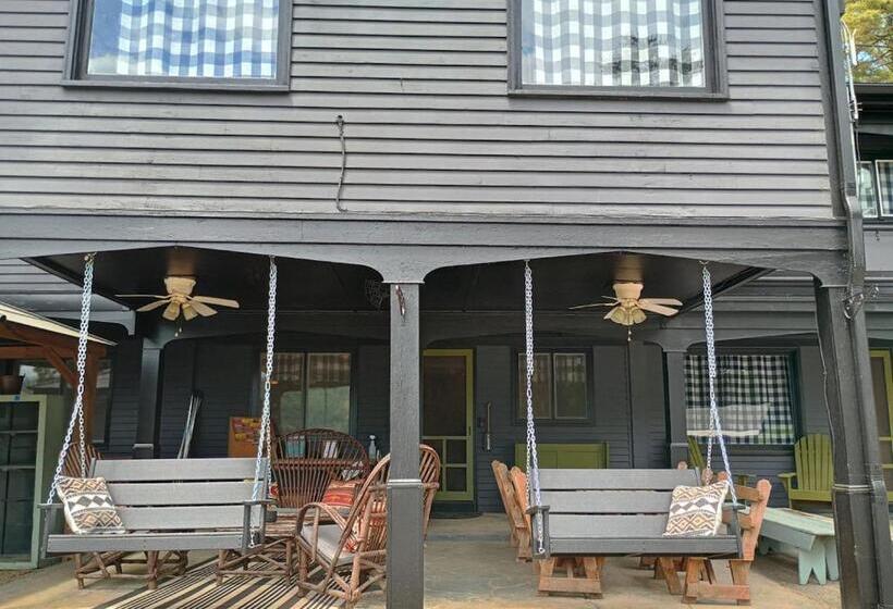 Люкс 2 Спальни, Cottage Place On Squam Lake   Suites
