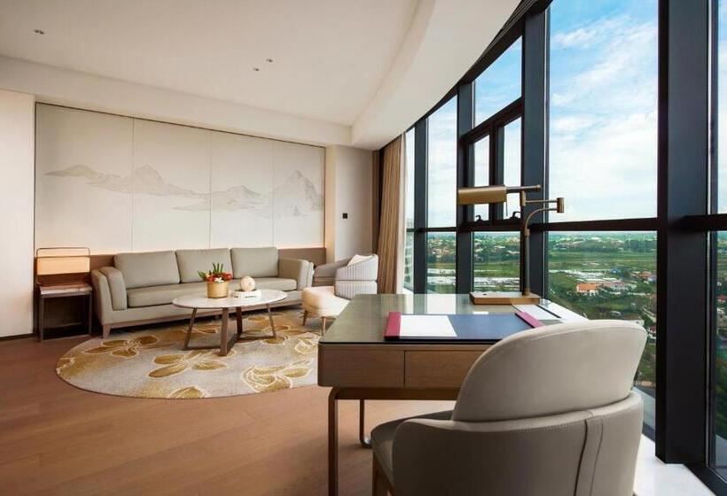 سوییت لوکس, Latsavong Wanda Vista Vientiane