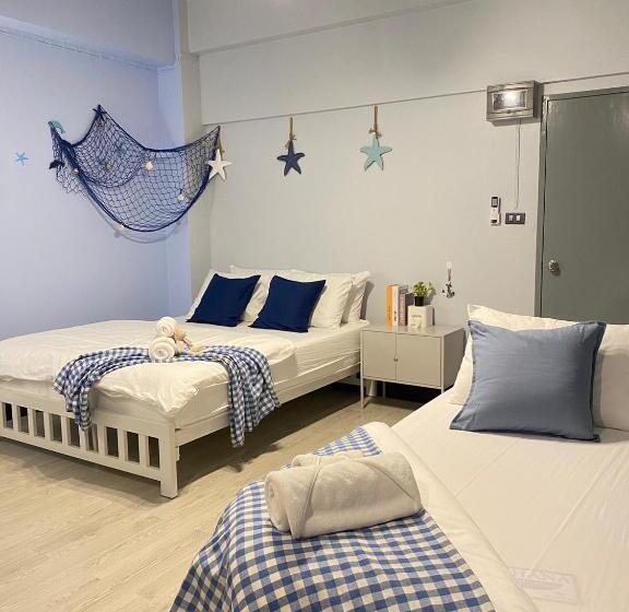 이코노미 트리플 룸, Triple J Hotel Trang