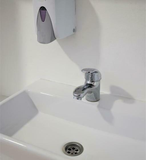اتاق استاندارد یک نفره, Hostel Soline