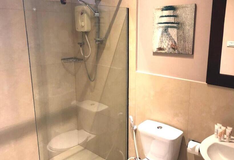 آپارتمان 3 خوابه, Reef Beach Resort