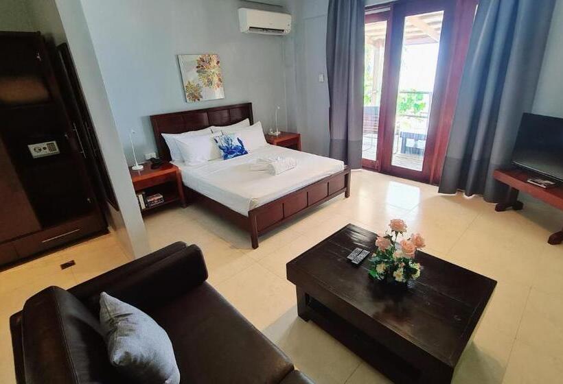 استودیوی استاندارد با چشم‌انداز دریا, Reef Beach Resort