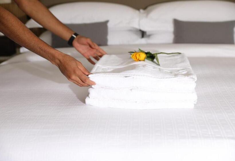 חדר סטנדרט לשלושה, Rotana Al Manakha Madinah