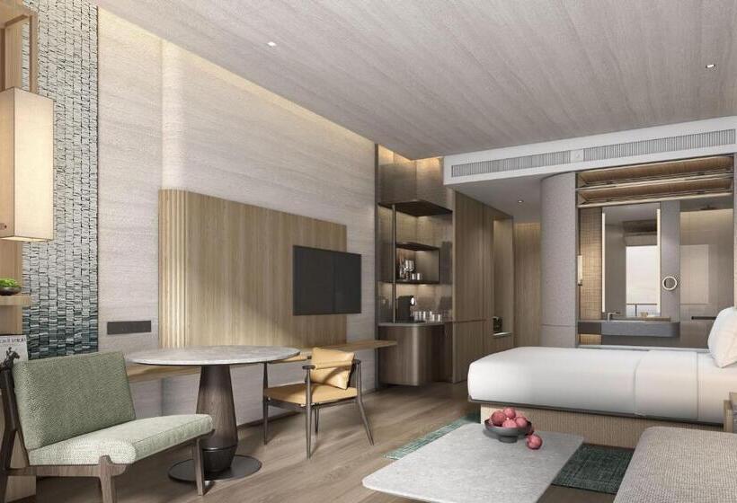 带大床的标准间, Zhuhai Dong Ao Island Marriott Resort And Spa